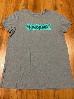 Under Armour Gray T-Shirt with Teal Logo Panel